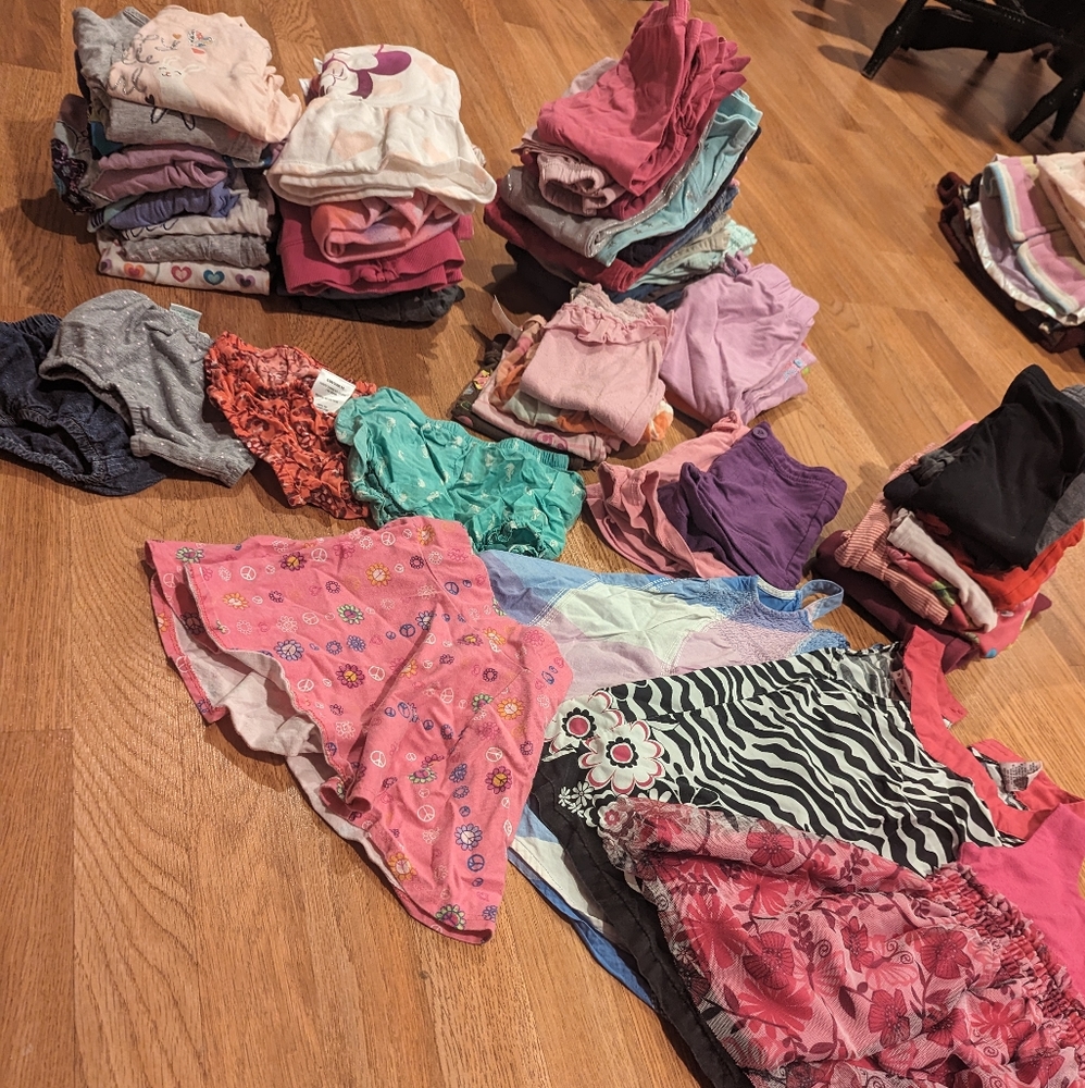 Lot of 24 Month girl Clothes